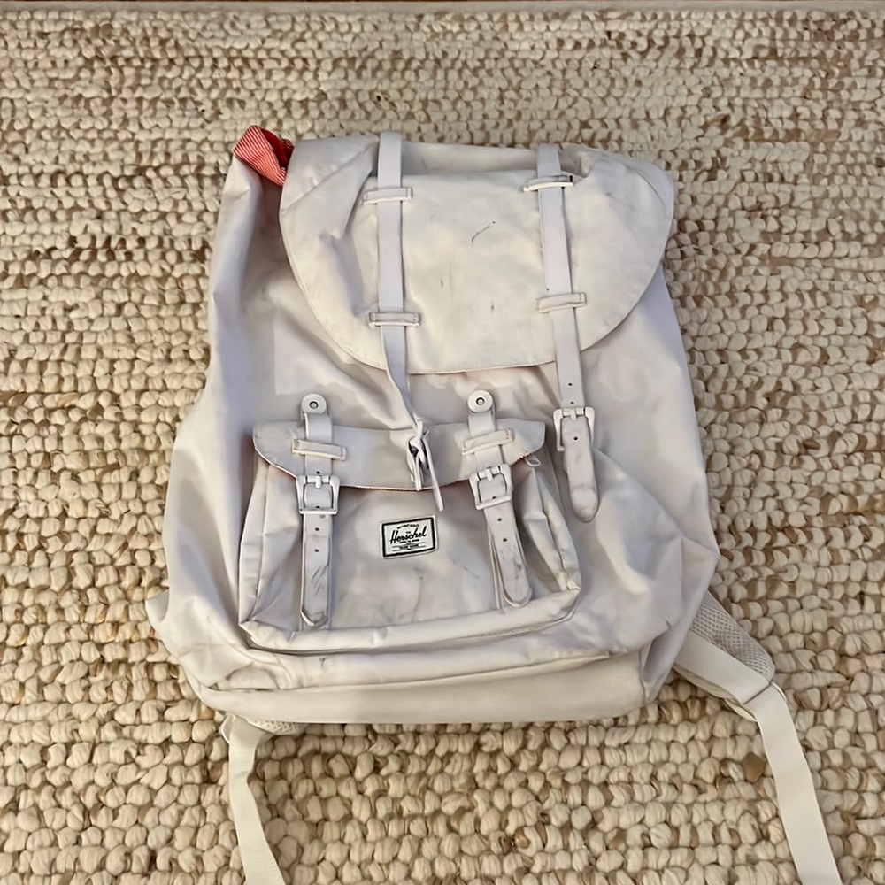Herschel backpack - white with stains
